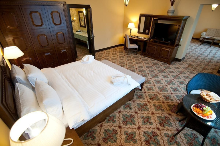 Bedroom 3, Samal Resort & SPA, Almaty