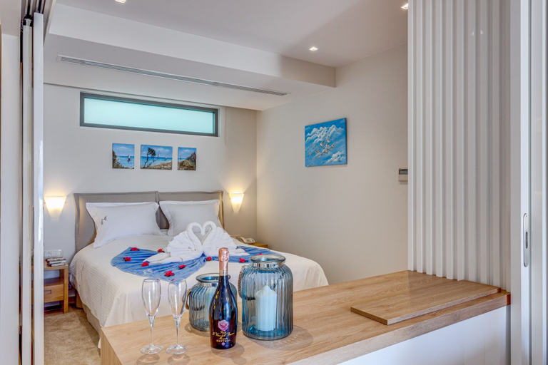 Bedroom 3, Angels Suites, Crete