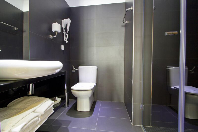 Bathroom 4, Hotel Villa Arce, Cantabria