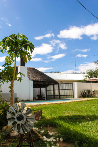 Exterior & Views 2, Kate's Nest Guesthouse, Windhoek West