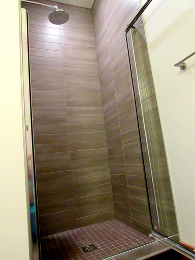 Bathroom 3, Fraternité-sur-Lac by Location ADP, Les Laurentides