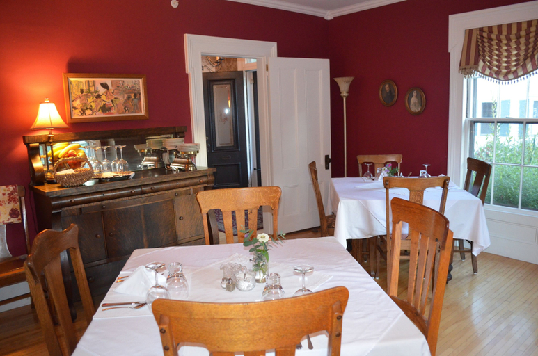 Food & Drinks 5, Benjamin F. Packard House, Sagadahoc