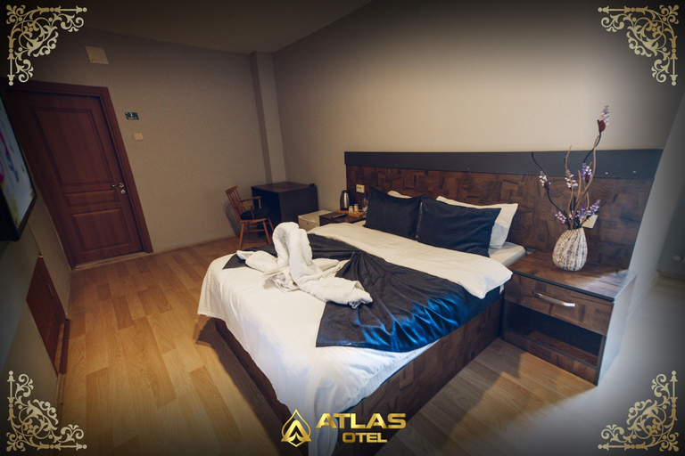 Bedroom 3, Atlas Hotel, Merkez