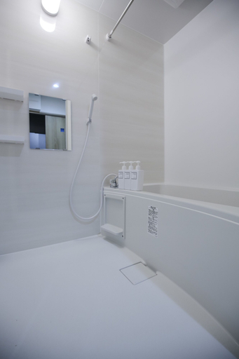 Bathroom 2, at TENCHA 02, Osaka