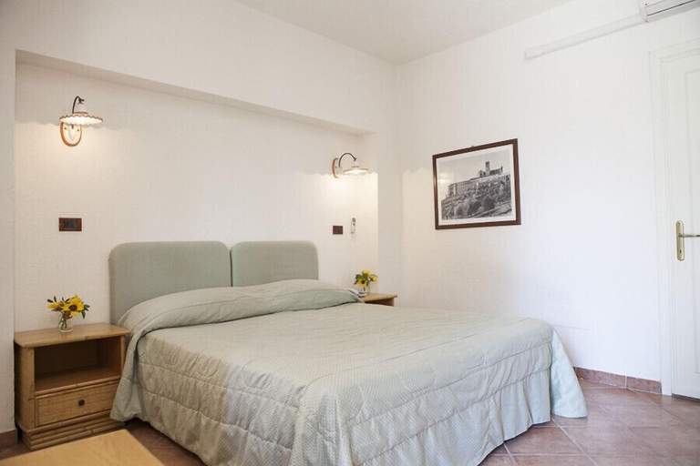 Bedroom 2, 3 Esse Country House, Perugia