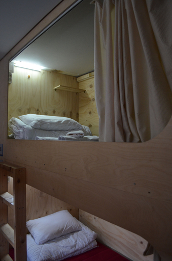 Bedroom 5, The Style Capsule Guesthouse - Hostel, Buk