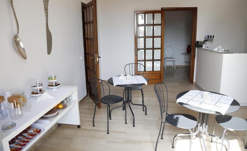 Others 5, Simonetta's Rooms, Syracuse