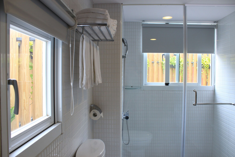 Bathroom 5, Sunnyside Hotel, Kaohsiung