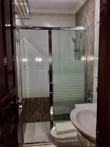 Bathroom, Alegro Hotel, Catbalogan City