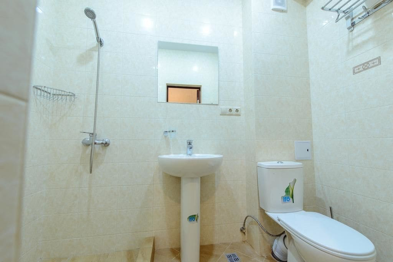 Bathroom 3, Laura Guest House, Sochi gorsovet