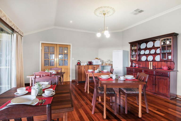 Food & Drinks 5, Shambhala Guesthouse, Bridgetown-Greenbushes