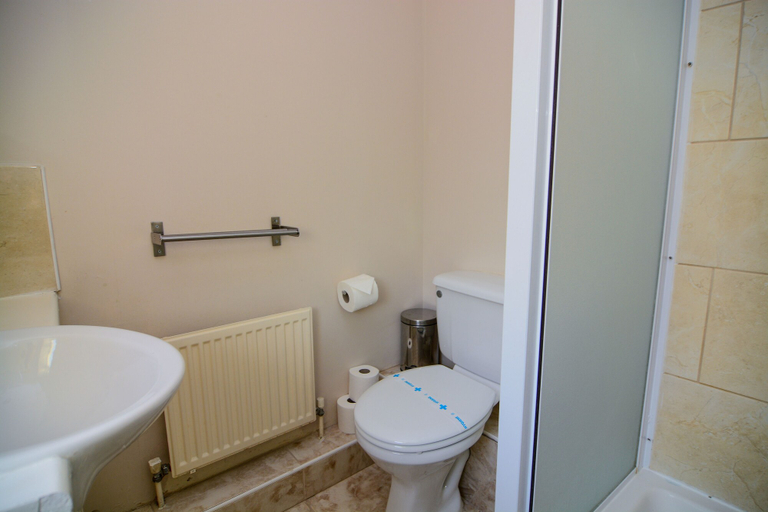 Bathroom 4, Apartment Wharf - Holiday home, London