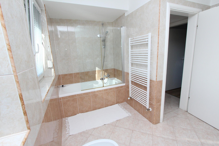 Bathroom 3, Rooms and Apartments Bella Vista, Rovinj