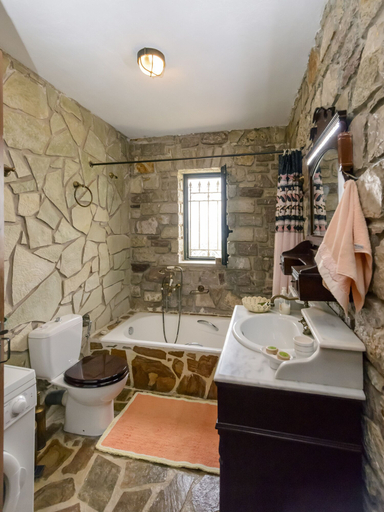 Bathroom 3, Majestic Chateau - Spectacular Seascapes & Pool, Peloponnese