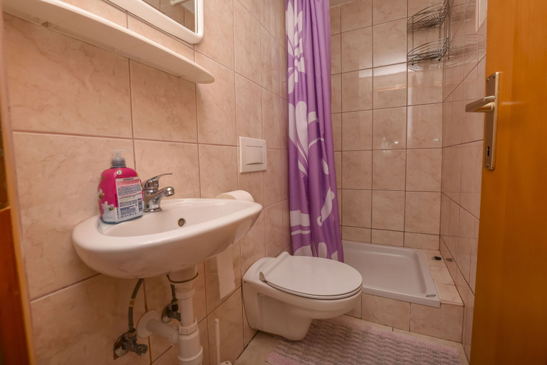 Bathroom 5, Apartment Anka, Primošten
