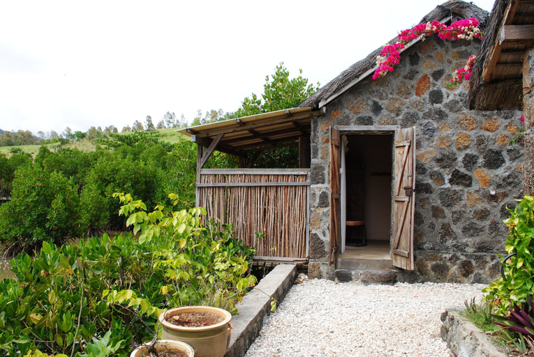 Exterior & Views 2, La Case du Pecheur