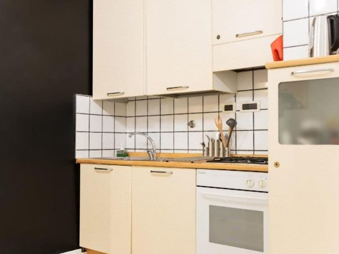 Private kitchenette 3, 8 Tourist House Apartment Centre Bologna, Bologna