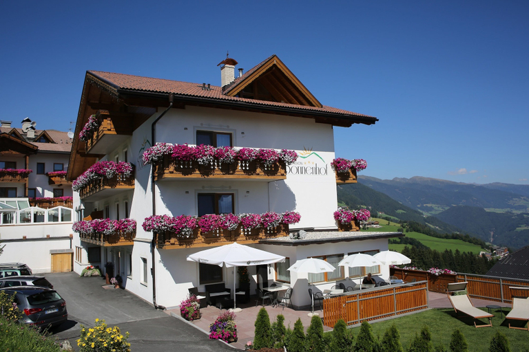 Exterior & Views 1, Pension Sonnenhof, Bolzano