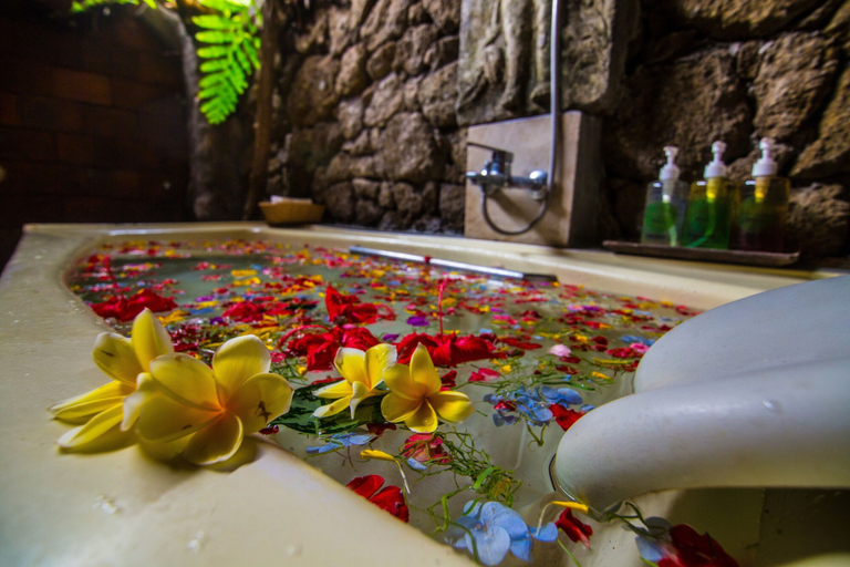 Bathroom 4, Santhiku Hotel & SPA, Buleleng