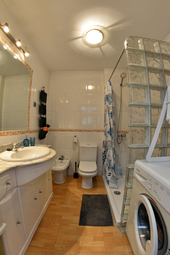 Bathroom 3, Apartamentos La Perla Azul - WONDERSTAYS, Málaga