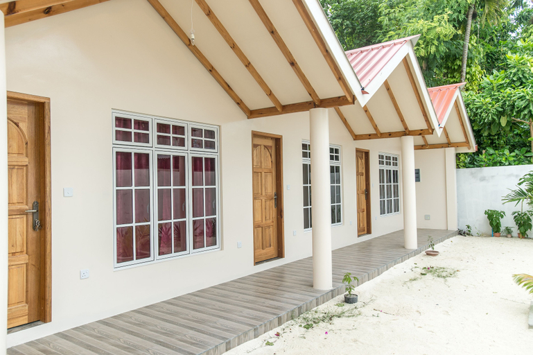 Exterior & Views 2, Thoddoo Retreat
