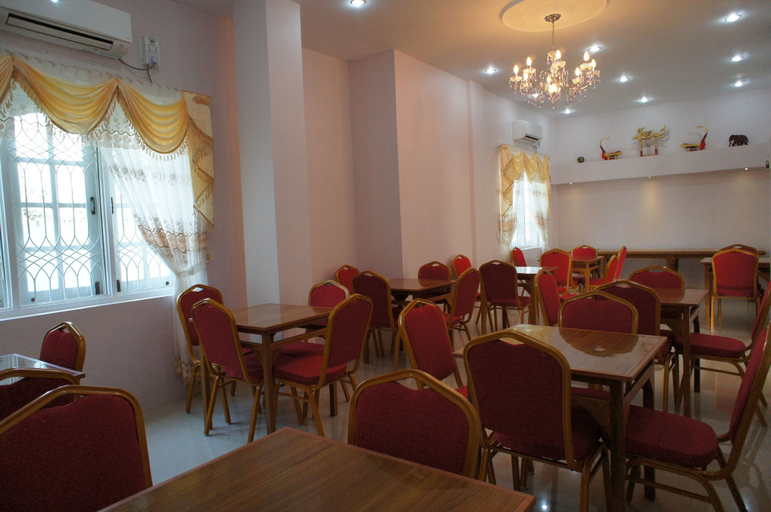 Food & Drinks, Hotel V.A.N, Yangon