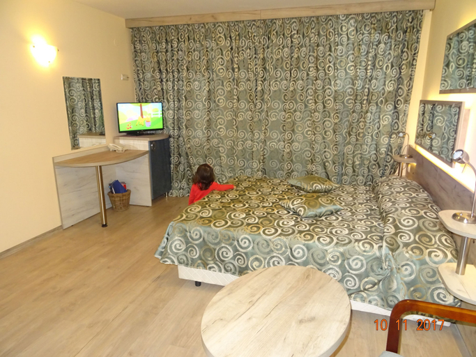 Bedroom 4, Victoria Hotel, Varna