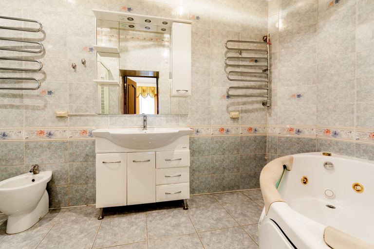 Bathroom, Apartment Nice Novoslobodskaya, Northern