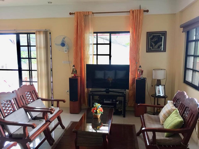 Others 4, Evangeline Garden and Lodge, Silang