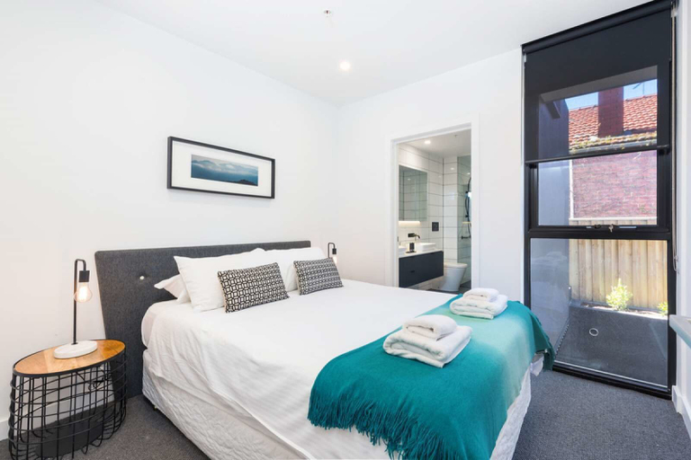 Bedroom 3, Executive 2br Caulfield North, Melbourne