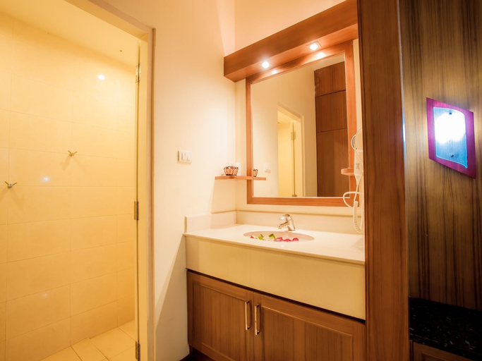 Bathroom 4, Kata Blue Sea Resort, Pulau Phuket