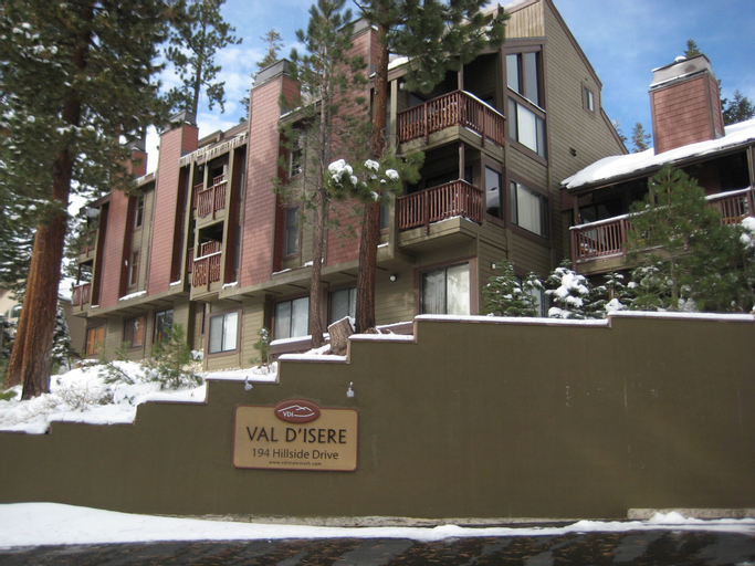 Val d'Isere by Mammoth Reservation Bureau, Mono