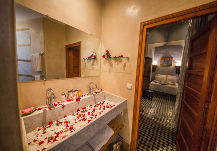 Bathroom 4, Dar Victoria, Fès