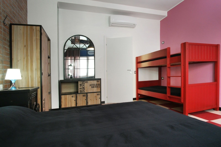 Bedroom 3, Milano Affittacamere, Milano