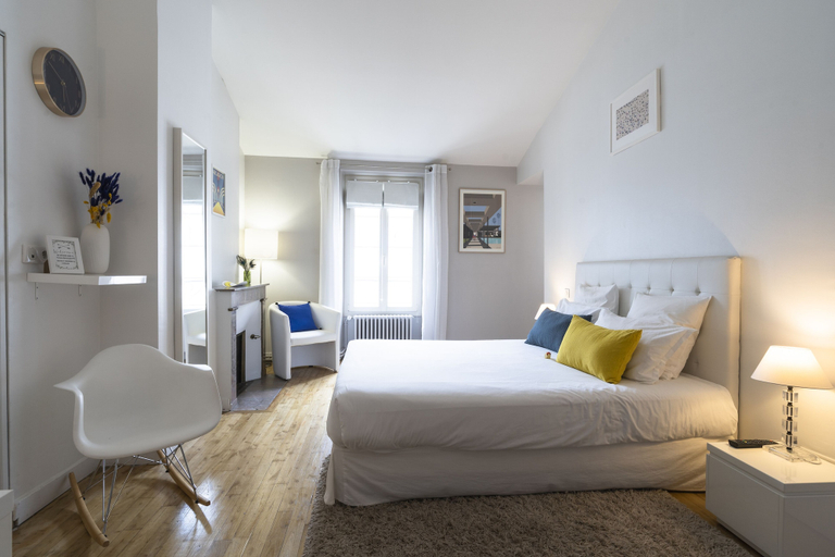 Bedroom 2, La Maison de Marc, Vienne