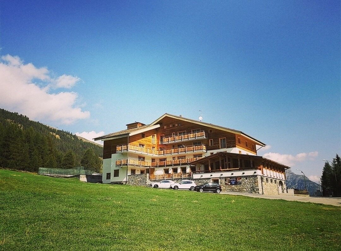 Exterior & Views 2, Sport Hotel, Sondrio