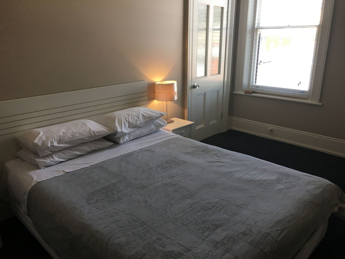 Bedroom 5, Sporties Hotel, Launceston - Pt B
