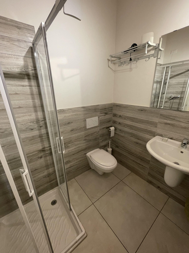 Bathroom 5, B&B Le Albare, Verona