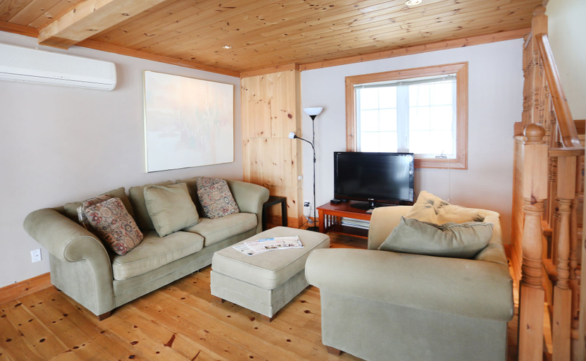 Others 3, Muskoka Cottage Beautiful Lake View, Muskoka