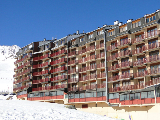 Ski hill, LCB Apartaments Pie de Pistas, Pyrénées-Orientales