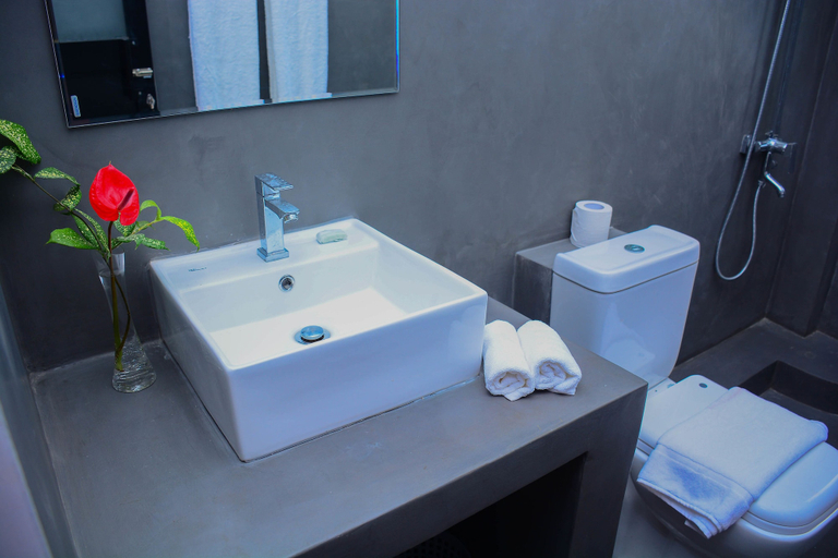 Bathroom 5, Hotel Star White Negombo, Negombo