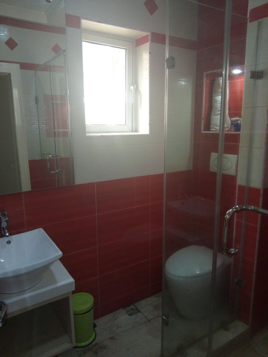 Bathroom 3, Margaretta Classic Suites and Hotel, AbujaMun