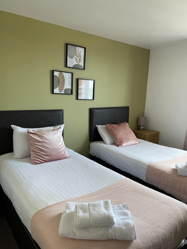 Bedroom 3, The Davron Hotel, Aberdeenshire