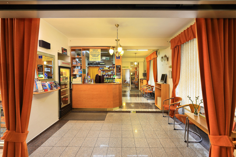 Food & Drinks 2, Hotel Residence Tabor, Praha 3