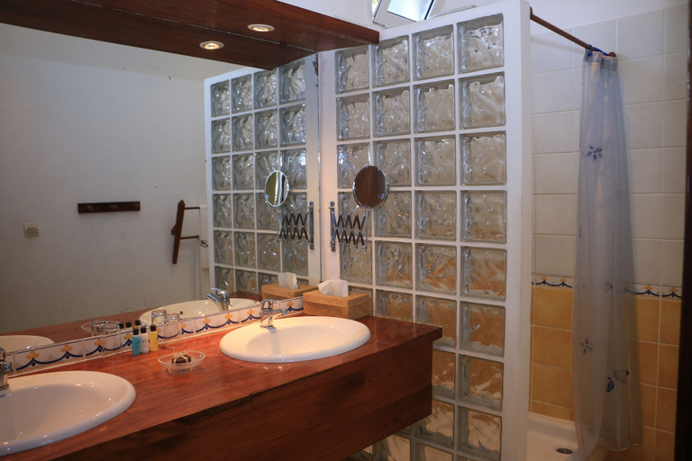 Bathroom 5, Hôtel Coco Lodge, Boeny