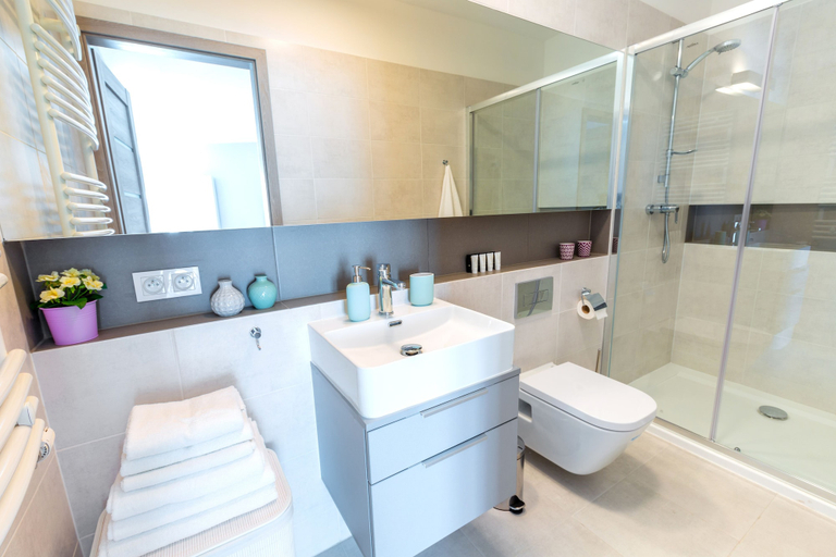 Bathroom 2, FriendHouse Apartments - Vistula & Wawel, Kraków City