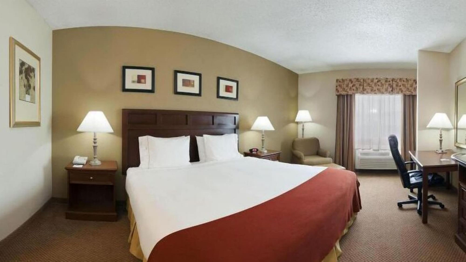 Bedroom 2, Holiday Inn Express & Suites EL DORADO by IHG, Union