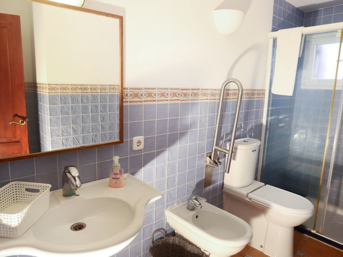 Bathroom, Casa El Olivo comodidad centro Capdepera, Baleares