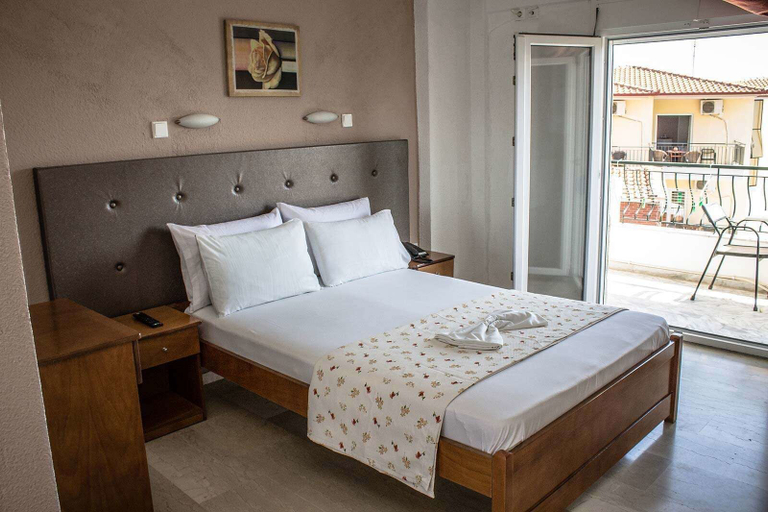 Bedroom 4, Ilios Hotel, Central Macedonia