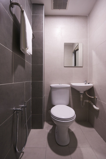 Bathroom 4, Ipoh Road Hotel, Kuala Lumpur